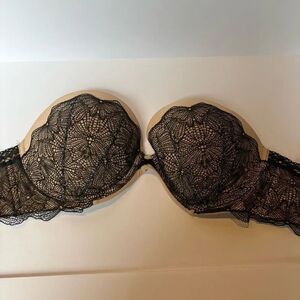Victoria's Secret Very Sexy Elegant Black Lace Strapless Push Up Bra Size 32DD